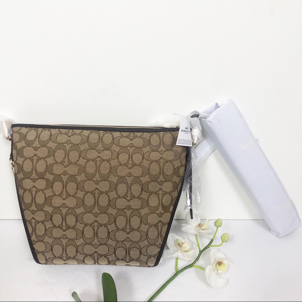 Coach Authentic Crossbody/Shoulder Bag - Picture 5 of 9